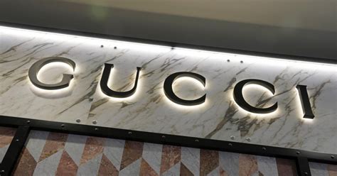 Perquisita la sede di Gucci a Milano. Sospetto di pratiche 